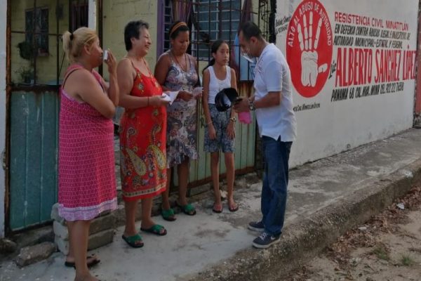 El candidato por “Todos por Veracruz”, visita tres colonias más de Minatitlán