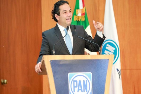 Rechazan diputados electos del PAN persecución política