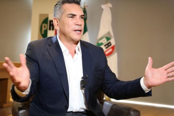 Nallely Gutiérrez alista denuncia contra Alejandro Moreno ante ASF y SFP