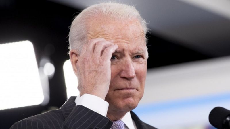 Por qué se desplomó la popularidad de Biden en Estados Unidos y qué papel juega Trump en la recuperación de los republicanos