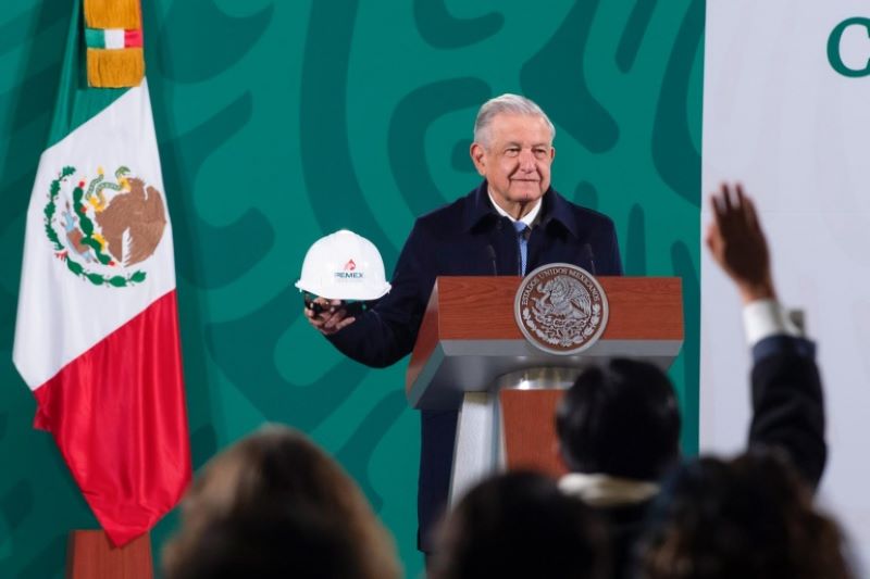 Compra de refinería Deer Park abona a la autosuficiencia energética de México: presidente; gobierno de EE.UU. autoriza adquisición