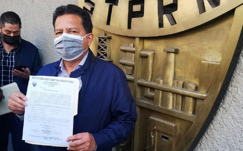 Ricardo Aldana, cercano a Romero Deschamps, gana elección para dirigencia del sindicato de Pemex