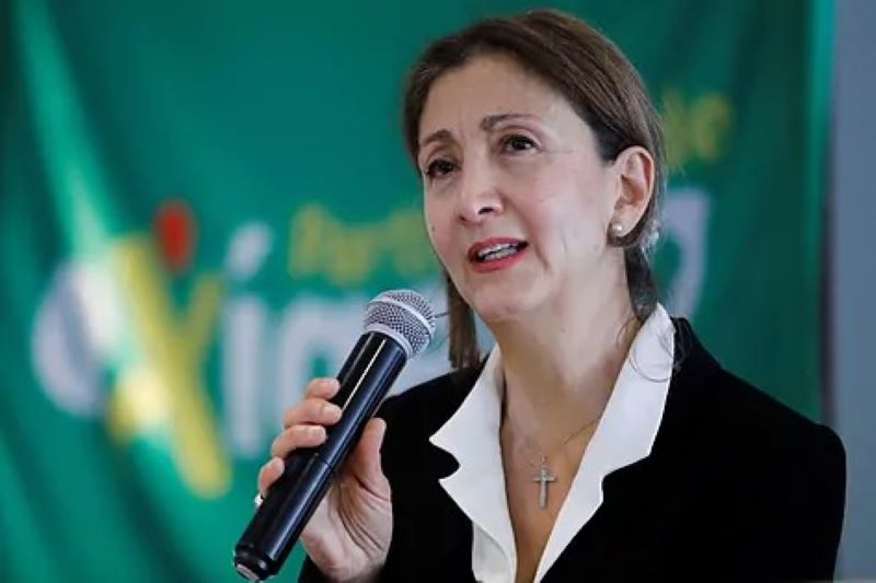 Ingrid Betancourt anuncia su candidatura a la Presidencia colombiana