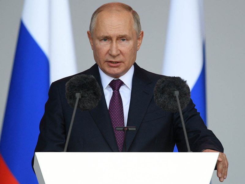 Senado de EU declara a Putin como criminal de guerra