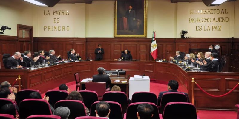 Ministro Javier Laynez frena el «Plan B» por tiempo indefinido