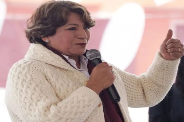 Publicación acusó que Delfina Gómez plagió su tesis de Maestría