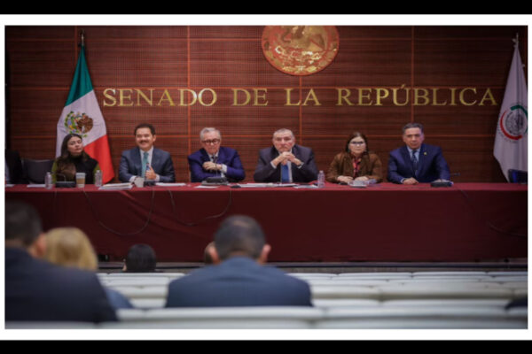 Rubén Rocha recibe respaldo de legisladores de Morena tras comienzo de revocación de mandato